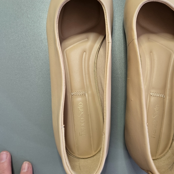 Franco Sarto Women's Tan Ballet Flats, Size 9 - Picture 3 of 8